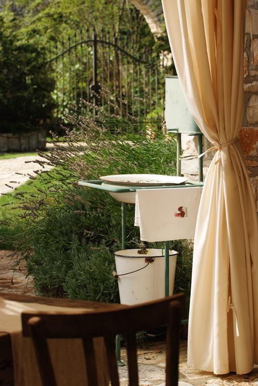 Boutique B&B Stancija 1904 Adults Only Svetvinčenat Quarto foto